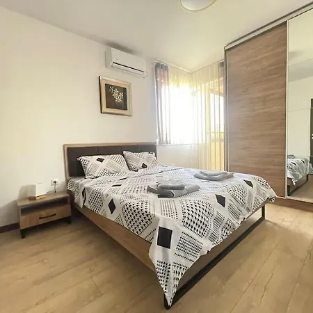 Apartman Elegance Estate - Free Parking Várna
