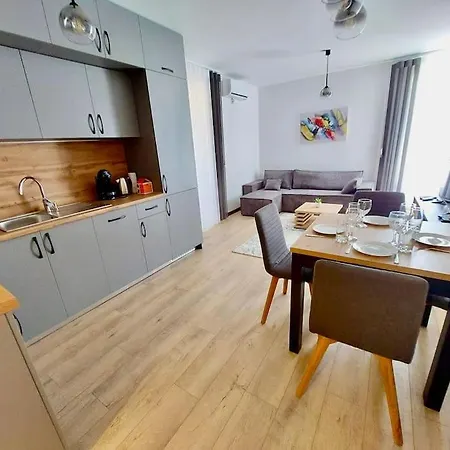 Apartment Elegance Estate - Free Parking