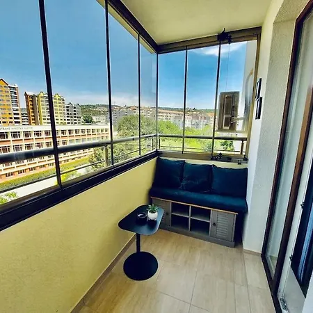 Elegance Estate - Free Parking * Várna