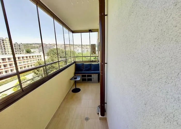 Elegance Estate - Free Parking Varna