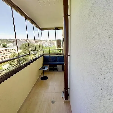 Elegance Estate - Free Parking Варна