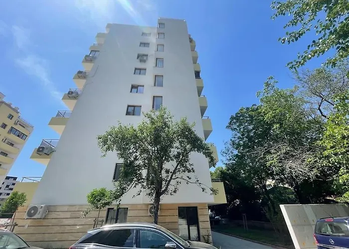 Elegance Estate - Free Parking Varna